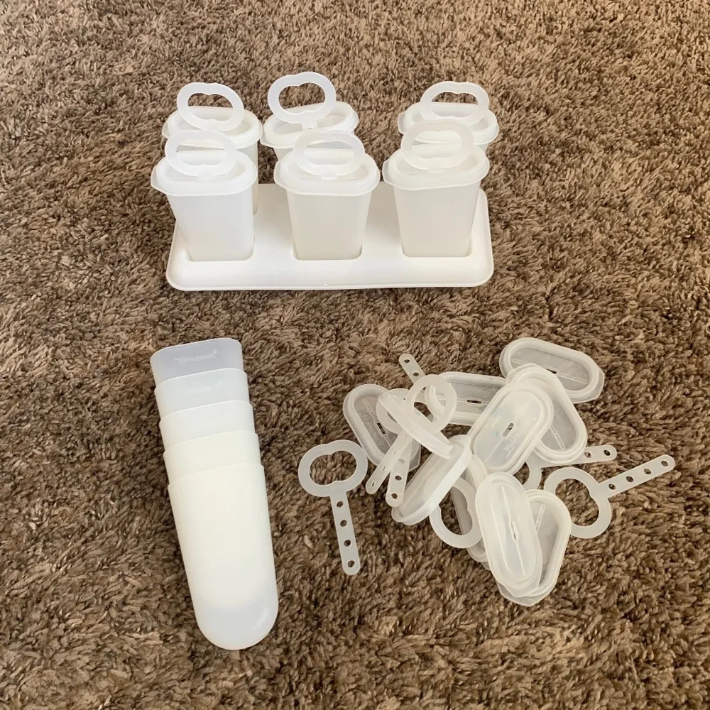 White Silicone Homemade Popsicle Mold Set with Stand